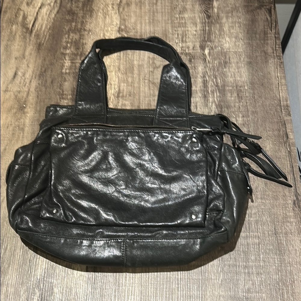 Witchery Black Buttery Soft Leather Shoulder Tote Bag with 3 large compartments